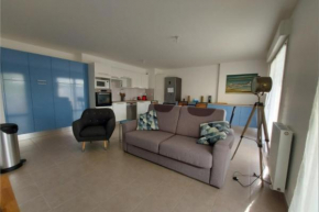 DESIGN apt with BALCONY near the BEACH